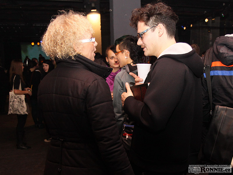 K�est knihy "Kmeny: Sou�asn� m�stsk� subkultury"